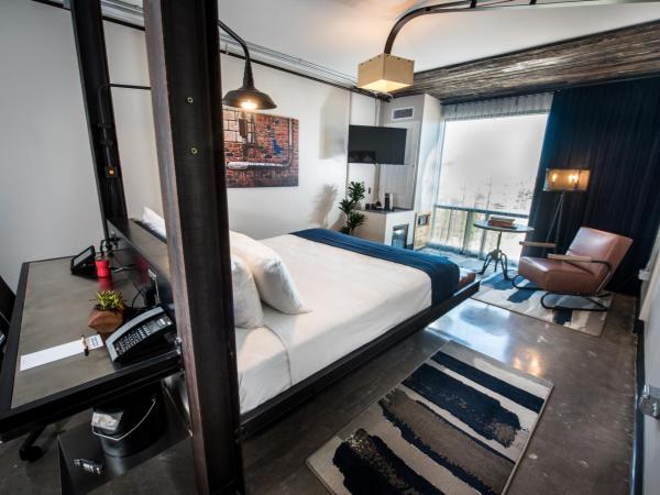 Found Re Phoenix : photo 2 de la chambre chambre lit king-size standard