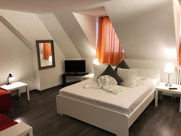 INSIDE Five : photo 2 de la chambre chambre familiale - vue sur jardin