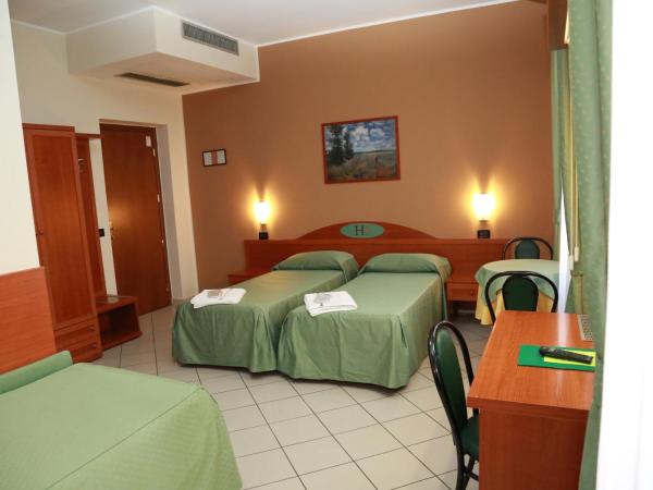 Hotel Dorè : photo 4 de la chambre chambre triple