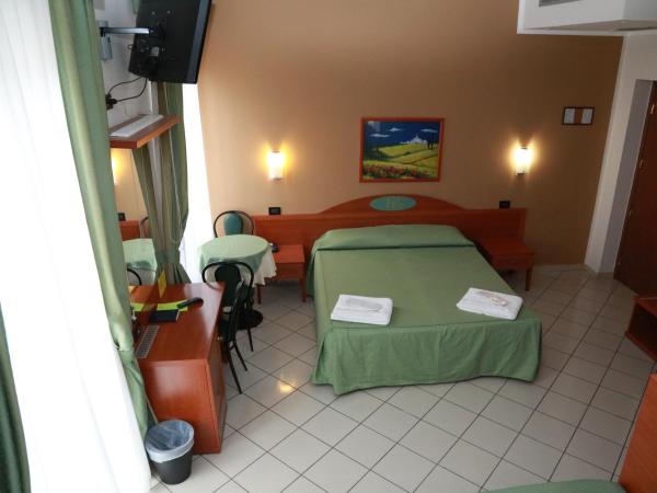 Hotel Dorè : photo 1 de la chambre chambre triple