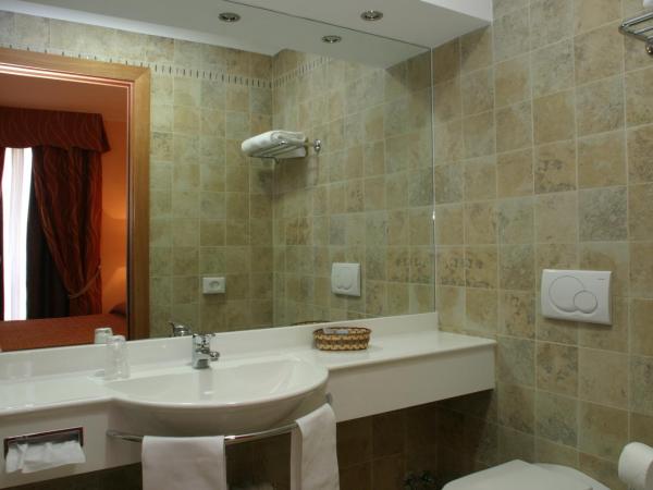 Hotel Continental : photo 3 de la chambre chambre double pour 1 adulte