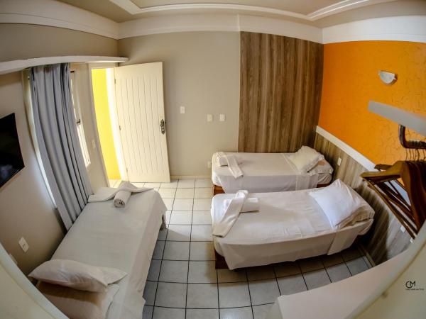 Hotel Pousada da Mangueira : photo 7 de la chambre chambre triple