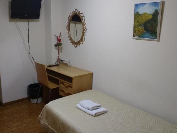 Pensión Lacasta : photo 5 de la chambre chambre simple avec salle de bains commune