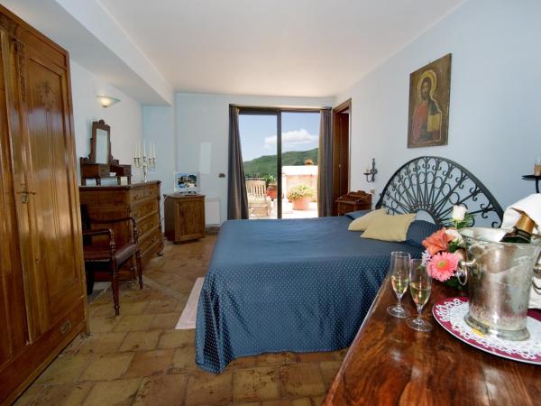 Hotel Villa Sonia : photo 4 de la chambre chambre double ou lits jumeaux de luxe avec vue