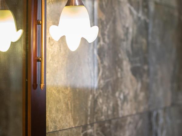 Hôtel Les Voyageurs : photo 5 de la chambre suite familiale