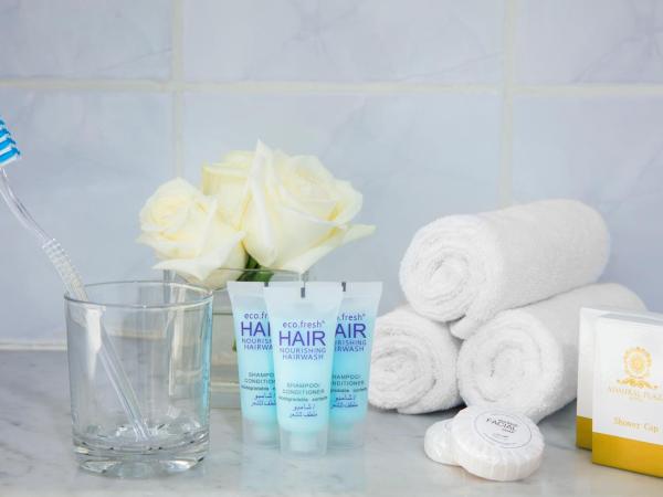 Admiral Plaza Hotel : photo 5 de la chambre chambre lits jumeaux supérieure