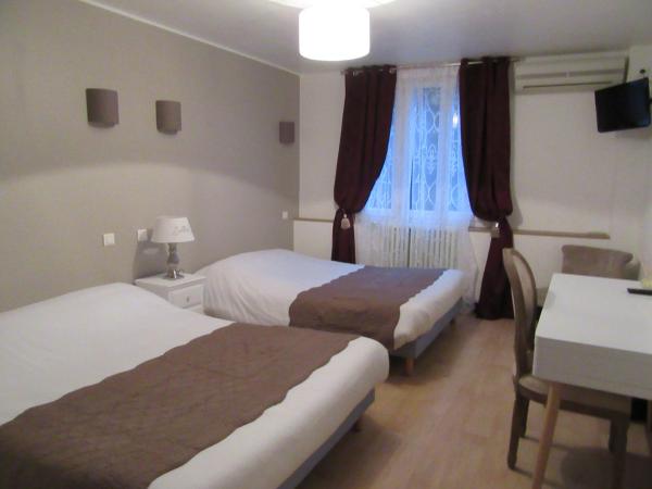Hotel De La Bastide : photo 4 de la chambre chambre quadruple supérieure 