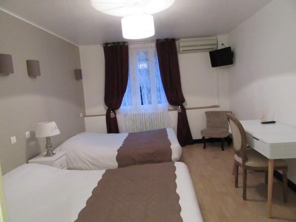 Hotel De La Bastide : photo 6 de la chambre chambre quadruple supérieure 