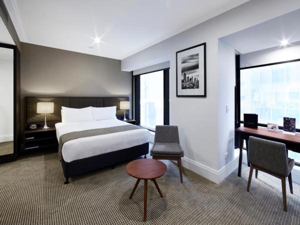 Stamford Plaza Melbourne : photo 1 de la chambre chambre supérieure lit queen-size