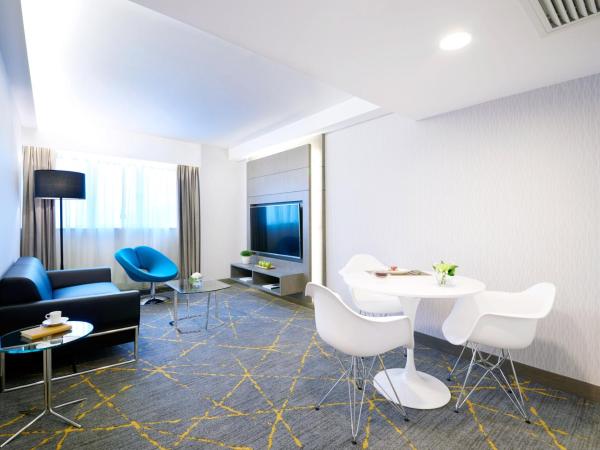 The Cityview - Chinese YMCA of Hong Kong : photo 1 de la chambre premier plus suite king