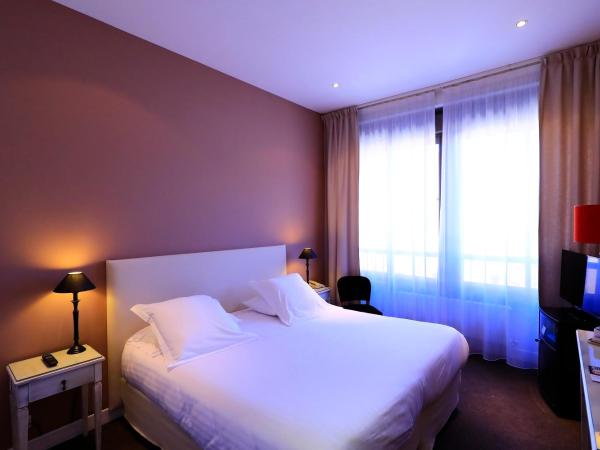 Hotel Le Renoir : photo 1 de la chambre chambre lit queen-size standard - pas de climatisation