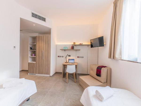 Camplus Guest Palermo : photo 1 de la chambre chambre double ou lits jumeaux