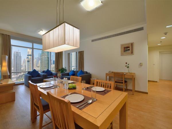 Oaks Liwa Heights Hotel Suites : photo 7 de la chambre suite 1 chambre premier