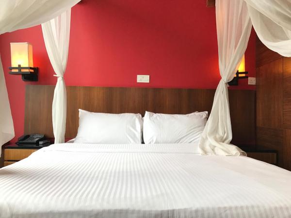 Siloso Beach Resort - Sentosa : photo 1 de la chambre suite lit queen-size avec jardin de toit