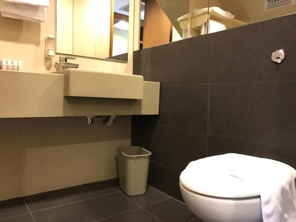 Siloso Beach Resort - Sentosa : photo 3 de la chambre suite lit queen-size avec jardin de toit