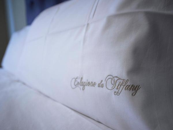 Tiffany Rooms : photo 1 de la chambre chambre lits jumeaux avec salle de bains privative séparée