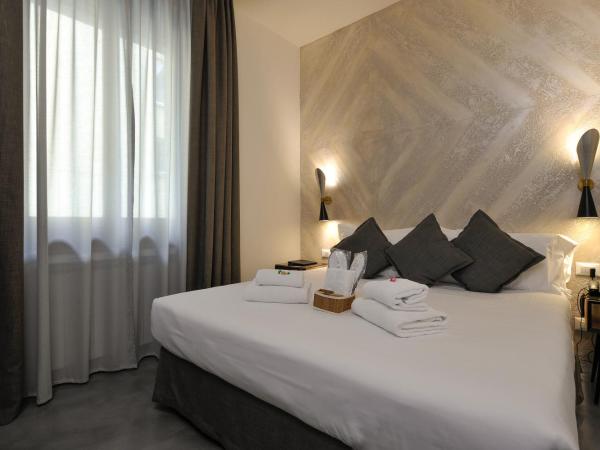 Hotel Lungarno Vespucci 50 : photo 8 de la chambre chambre double deluxe