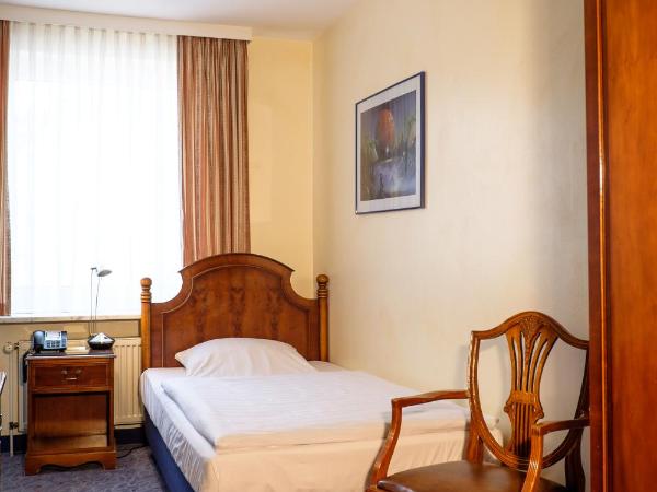 Hotel Königshof am Funkturm : photo 2 de la chambre chambre simple Économique