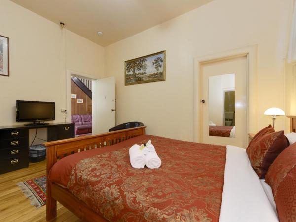 Edinburgh Gallery Bed & Breakfast : photo 9 de la chambre chambre lit queen-size classique avec salle de bains privative