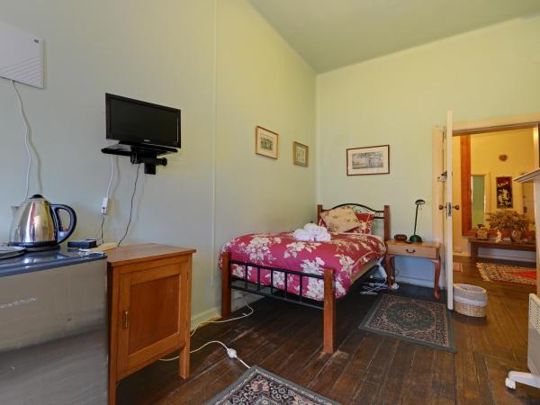 Edinburgh Gallery Bed & Breakfast : photo 9 de la chambre chambre simple avec salle de bains commune