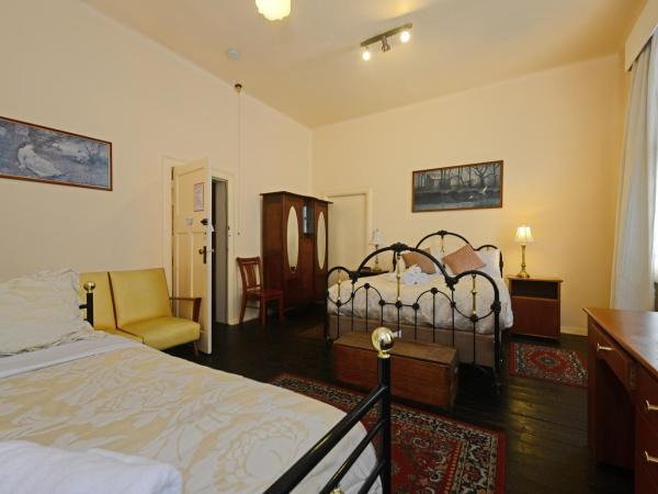 Edinburgh Gallery Bed & Breakfast : photo 8 de la chambre chambre double ou lits jumeaux exécutive avec salle de bains privée