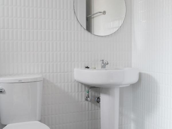 Baan Mai Guest House : photo 6 de la chambre chambre double deluxe