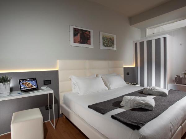Hotel Ascot & Spa : photo 4 de la chambre chambre double ou lits jumeaux - vue sur mer