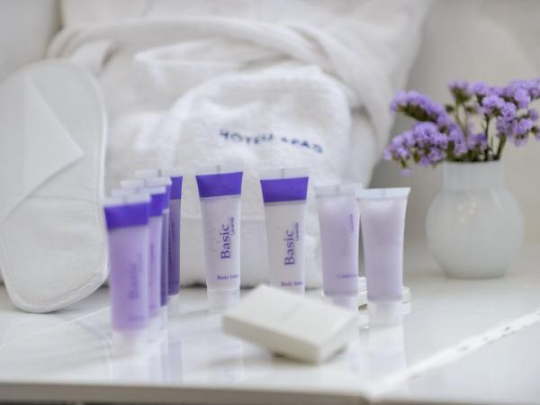 Hotel Lapad : photo 8 de la chambre suite junior - vue sur port de plaisance