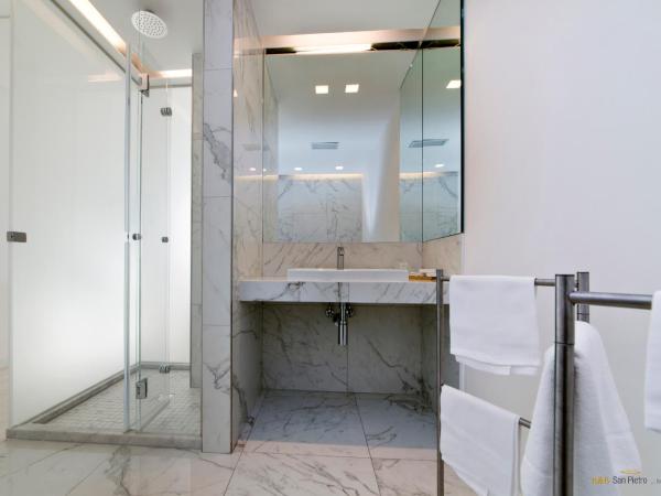 B&B San Pietro : photo 10 de la chambre chambre triple confort