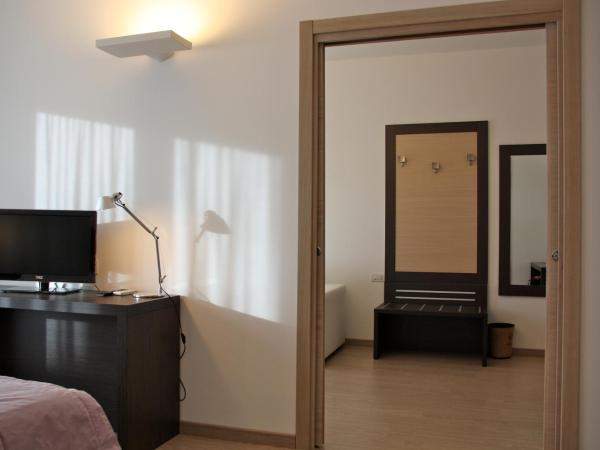 Hotel Aurora : photo 3 de la chambre suite