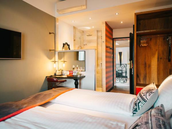 PEST-BUDA Design Hotel : photo 4 de la chambre chambre deluxe double ou lits jumeaux