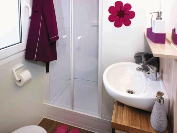 Mobilhome Victoria Camping Lanterna : photo 1 de la chambre mobile home