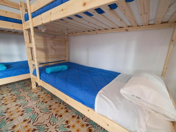 Bed in Girona : photo 6 de la chambre lit dans dortoir mixte de 6 lits