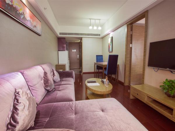 La Perle International Hotel - Free shuttle between hotel and Exhibition Center during Canton Fair & Exhibitor registration Counter : photo 5 de la chambre suite exécutive