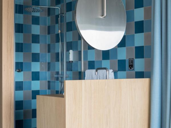 Placid Hotel Design & Lifestyle Zurich : photo 7 de la chambre suite lifestyle

