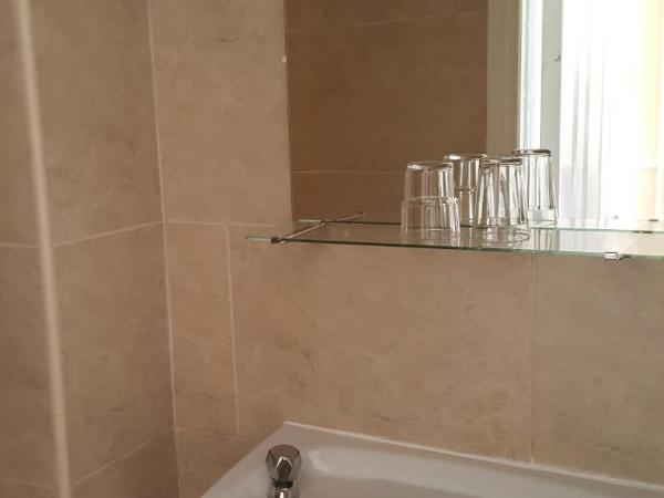 Hazelbrook House B&B : photo 5 de la chambre chambre lits jumeaux