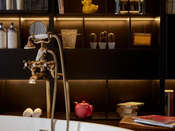 Sir Savigny Hotel, part of Sircle Collection : photo 5 de la chambre suite junior