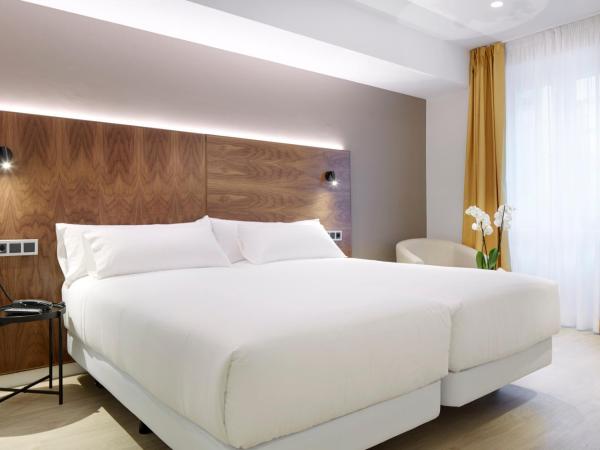 Hotel Arrizul Congress : photo 8 de la chambre chambre deluxe double ou lits jumeaux