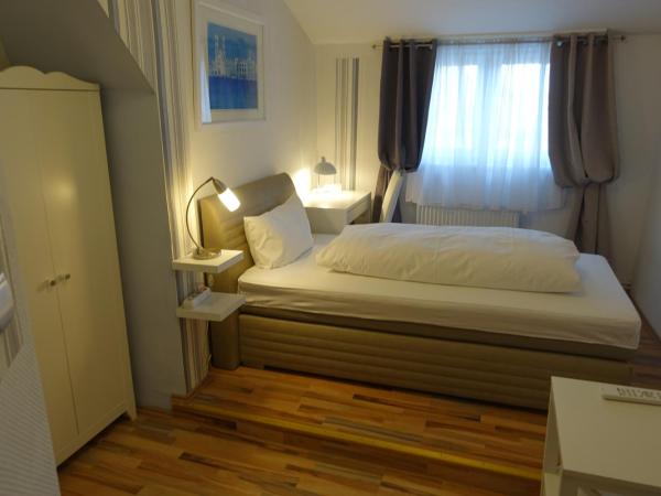 Hotel Villa Konstanz : photo 4 de la chambre chambre simple