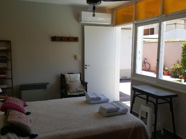 Tabanera suite : photo 2 de la chambre studio - vue sur piscine