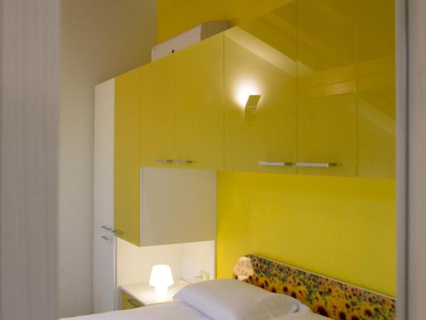 VERSOVERDE HOTEL Alzaia Naviglio Grande : photo 2 de la chambre appartement en duplex - vue sur naviglio (2 adultes)