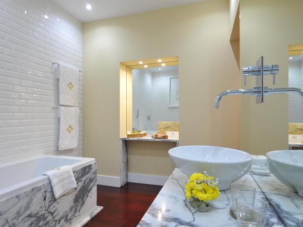 Fonte Da Foz : photo 4 de la chambre chambre double avec baignoire spa