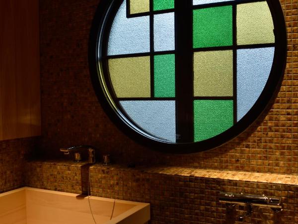 Muromachi Yutone Kyokoyado : photo 4 de la chambre chambre double avec salle de bains privative et tatami au sol - ruri