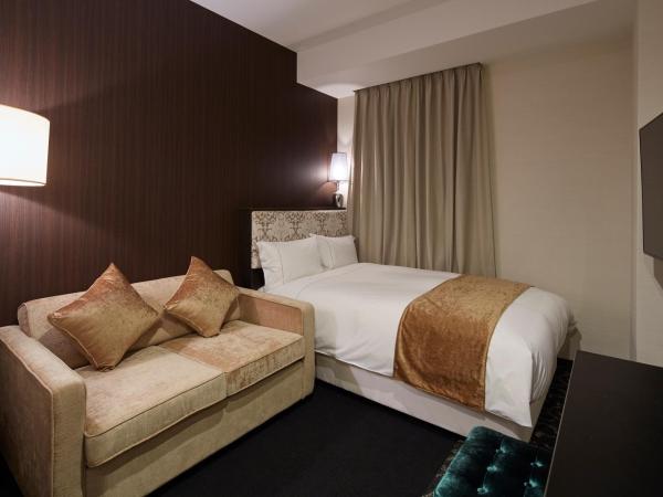 Centurion Hotel Grand Kobe Station : photo 2 de la chambre superior double room with small double bed (with sofa bed from 3 adults) - non-smoking