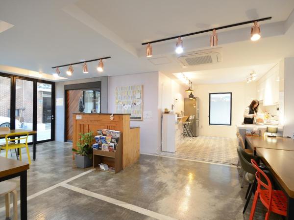 Sunnyhill Hostel Hongdae : photo 7 de la chambre chambre lits jumeaux