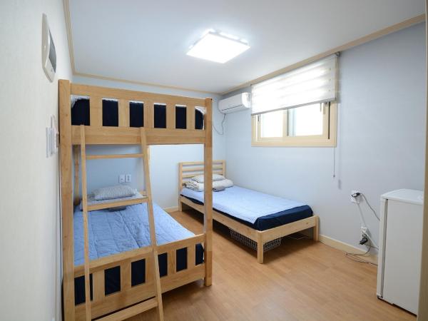 Sunnyhill Hostel Hongdae : photo 4 de la chambre chambre triple