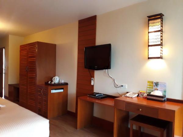 Vieng Mantra Hotel : photo 10 de la chambre chambre double ou lits jumeaux standard