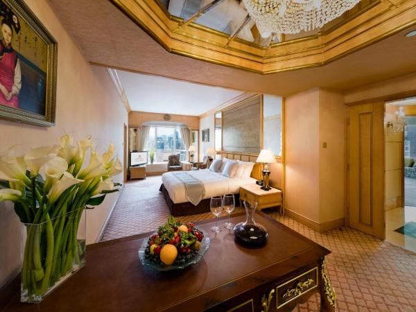 Regal Hongkong Hotel : photo 2 de la chambre suite impériale