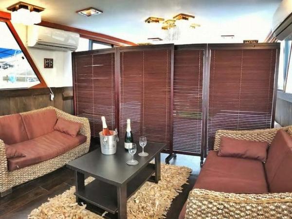 Osaka Hokko Marina HULL : photo 9 de la chambre cruiser guest room with shared bathroom