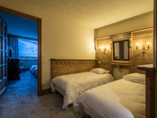 Hotel Le Portillo : photo 4 de la chambre chambre quadruple